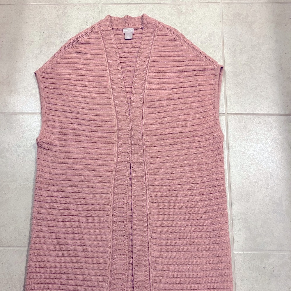 Chicos light pink sparkle sloped shoulder vest